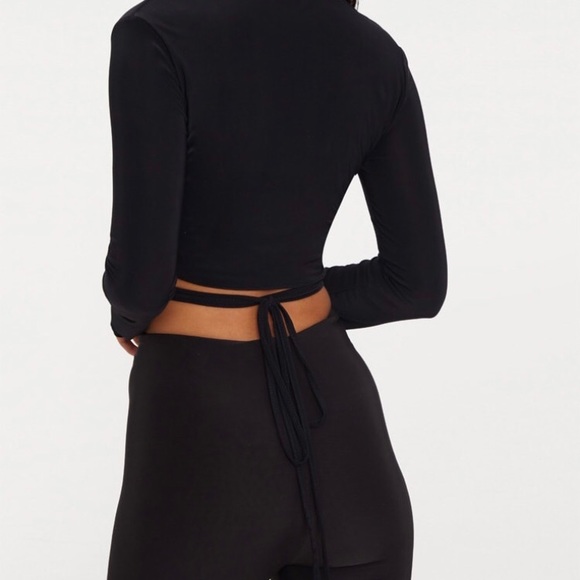 Black tie waist crop top PrettyLittleThing #131 - Picture 9 of 12